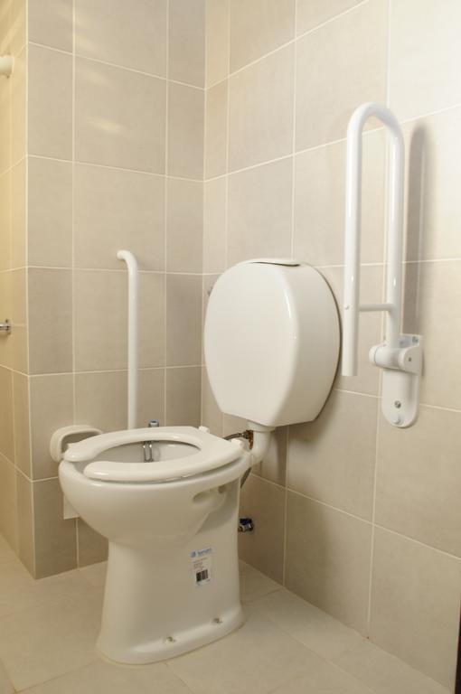 Hotel Euzko Alkartasuna Macachín Esterno foto