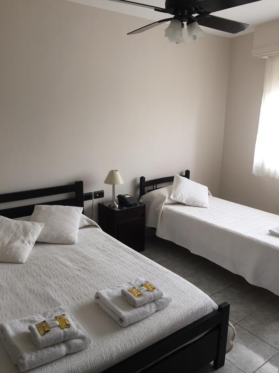 Hotel Euzko Alkartasuna Macachín Esterno foto