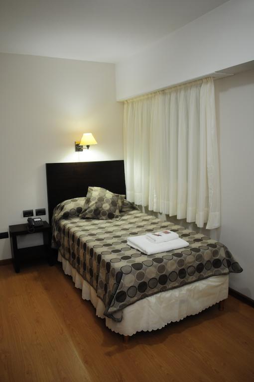 Hotel Euzko Alkartasuna Macachín Camera foto